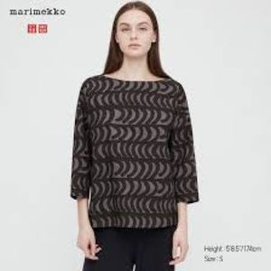 Uniqlo x Marimekko collab grey/black blouse